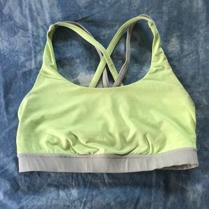 Lululemon energy bra size 6